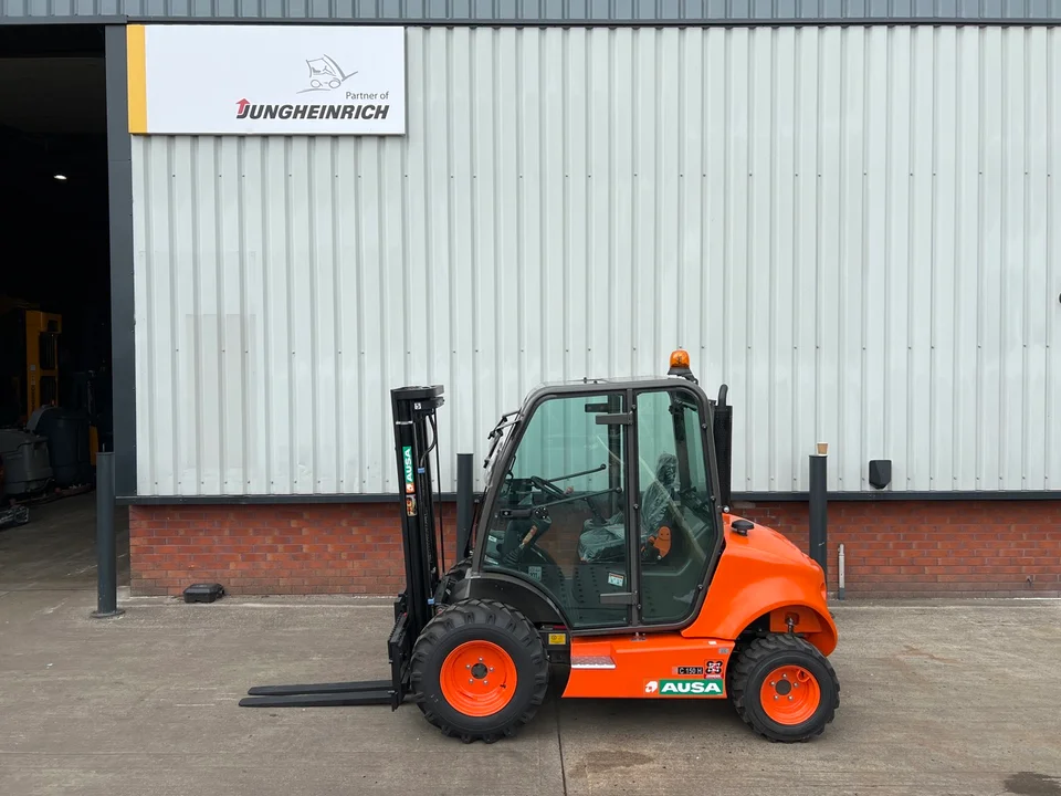 Ausa C150h 4x4